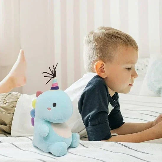 Peluche dinosaure bleu avec bébé rassurant