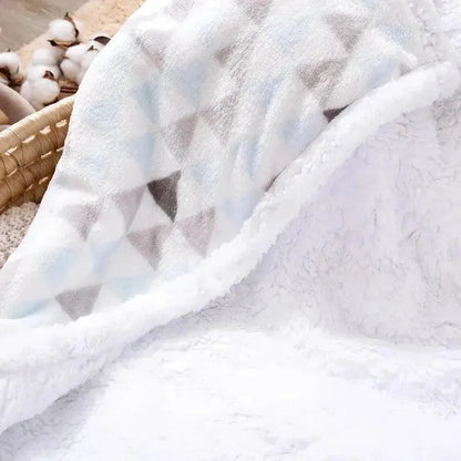 COUVERTURE BEBE CHAUDE - nanoukid