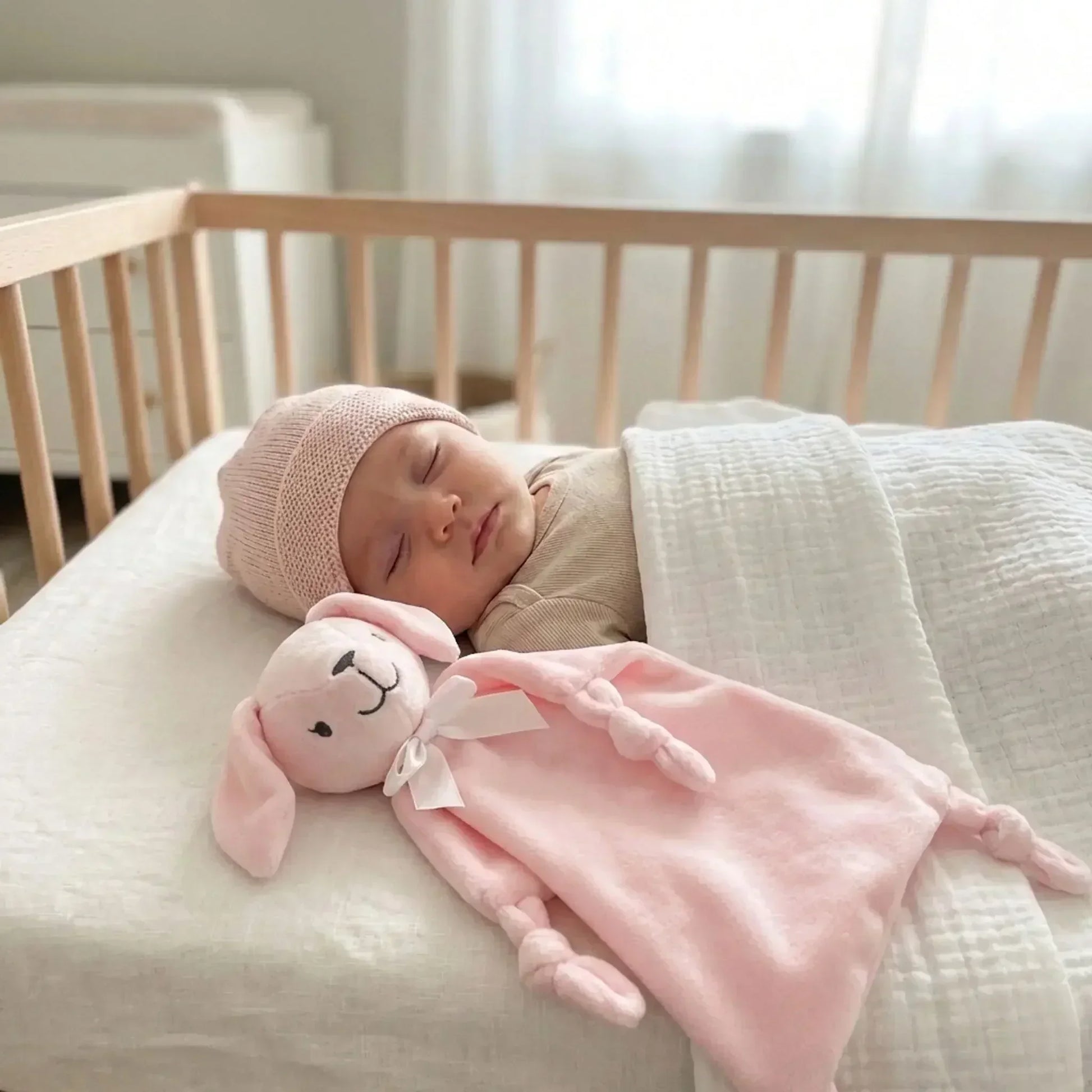 Doudou Lapin Plat Rose | Douceur - nanoukid