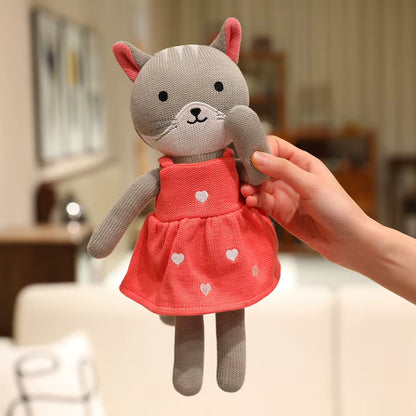 doudou-chat-robe-rouge