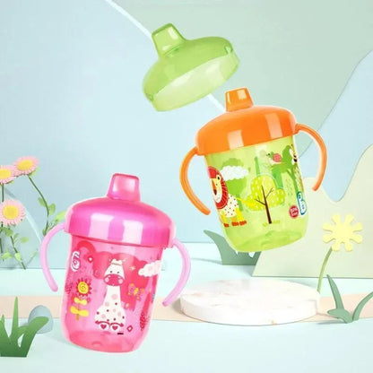 GOBELET BEBE A BEC DE CANARD | DUCKLY™ - nanoukid