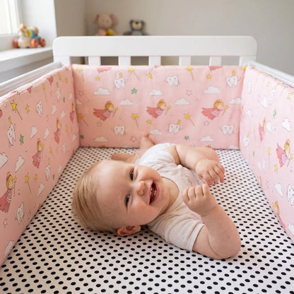 Tour de lit rose pour petite fille