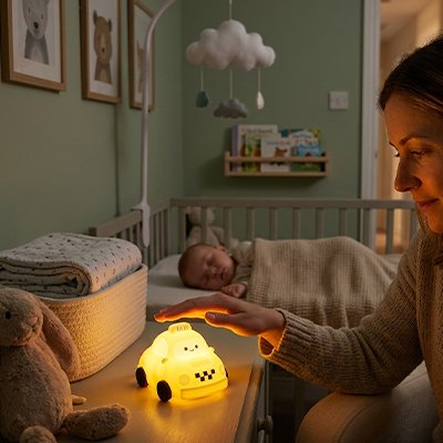 Veilleuse bebe allumé avec maman et bébé a coté