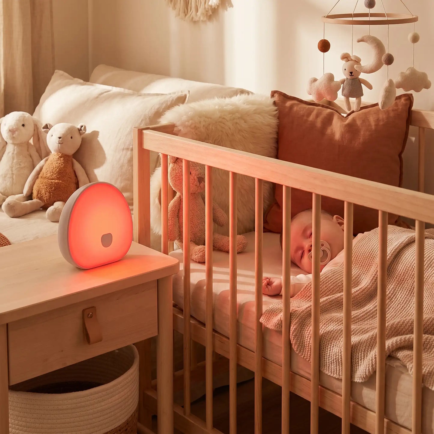 veilleuse-bebe-melatonine-bruit-naturel