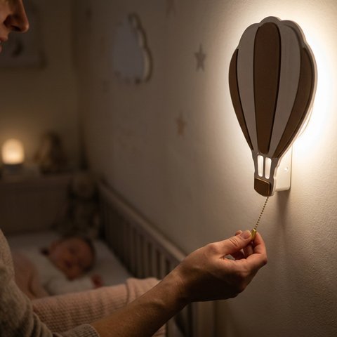 Veilleuse bebe  murale en forme de ballon